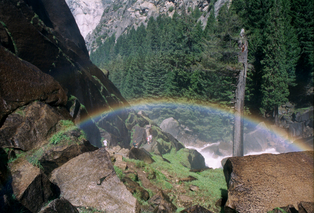 20010529c_Yosemite_-_The_Mist_Trail_-_Rainbow_016_14