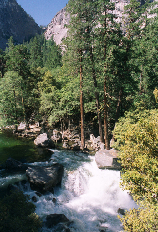20010529b_Yosemite_-_Vernal_Falls_Trail_013_11