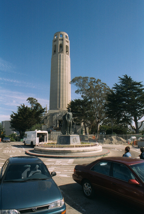 20010601c_San_Francisco_Coit_Tower_035_33